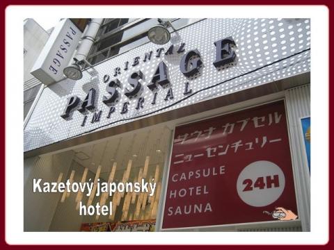 japonsko_hotel_capsule